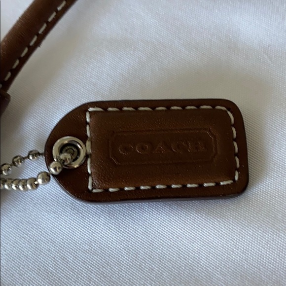 Genuine Coach Wristlet - Picture 2 of 4